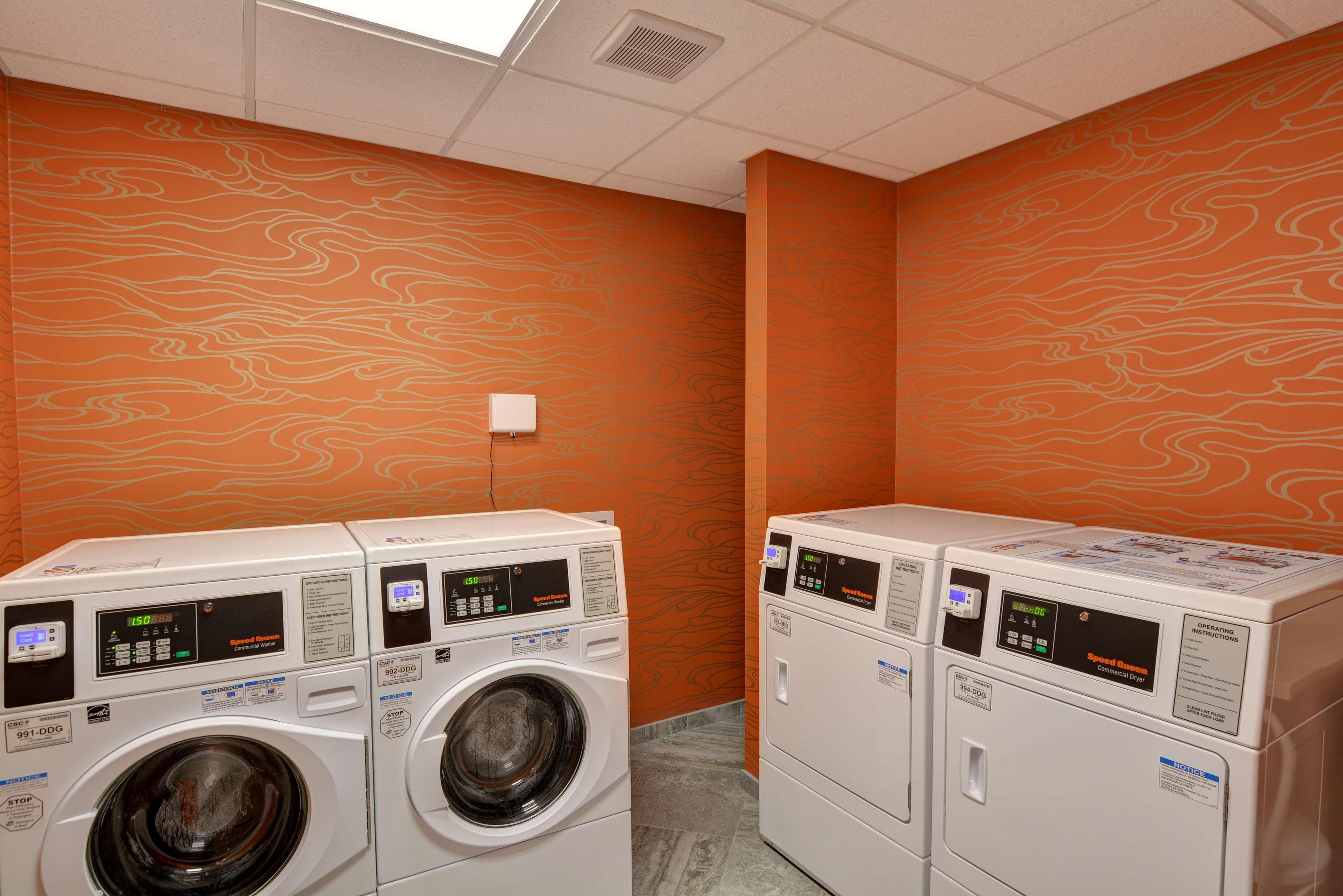 Homewood Suites By Hilton New Hartford Utica Clinton Esterno foto